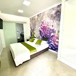 Lomara Πανσιόν 3*