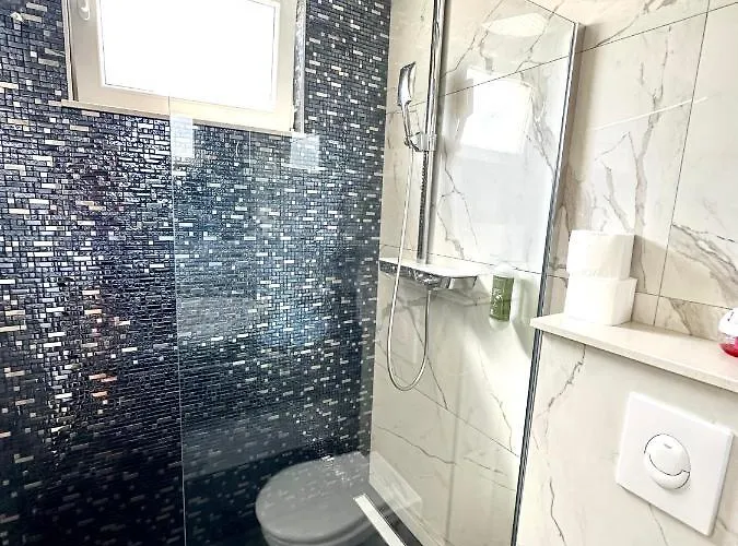 Lomara Vendégház 3*