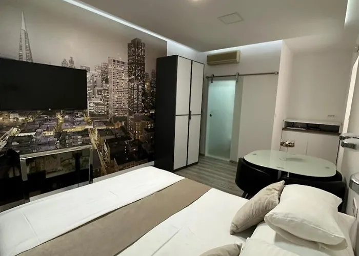 招待所 罗马拉公寓 3*